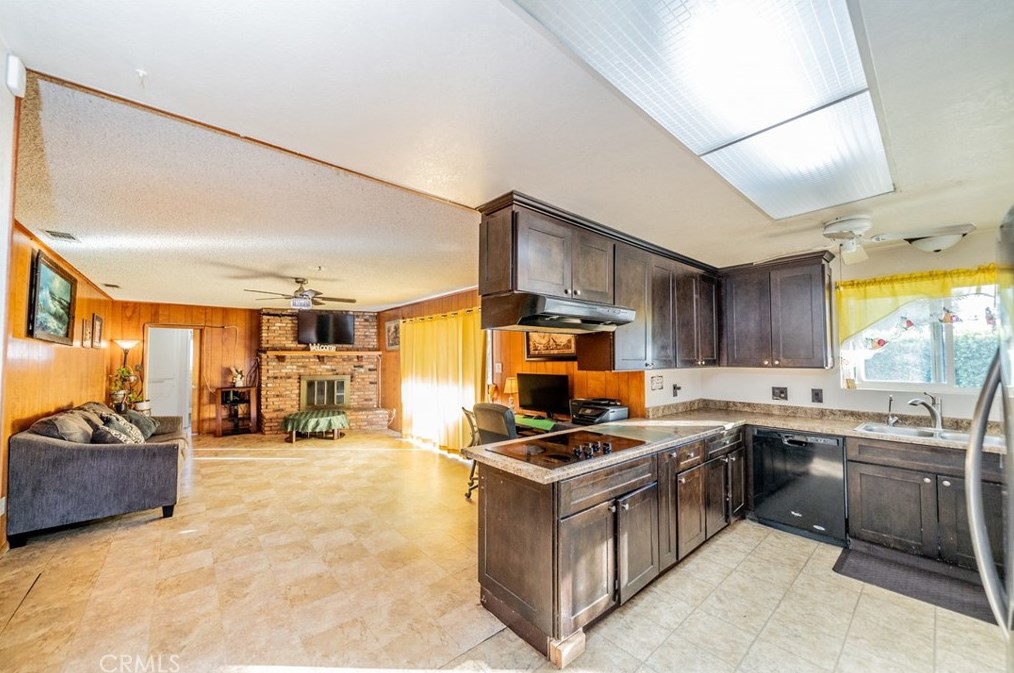 5775 Olive Ave, Rialto, CA 92377