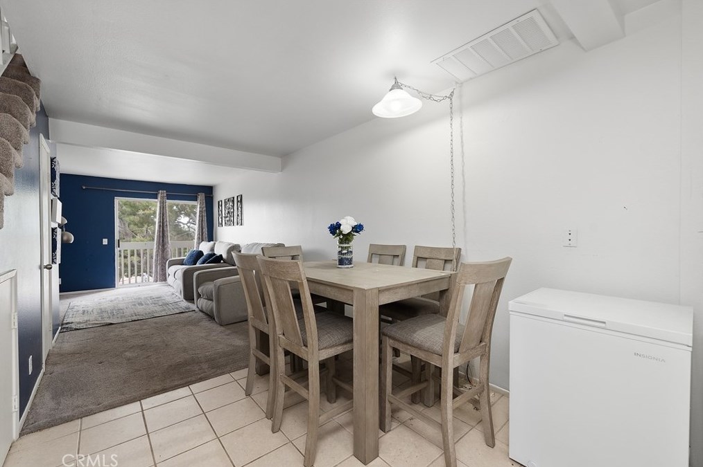 251 S Ventura Rd #213, Naval Base Ventura County, CA 93041