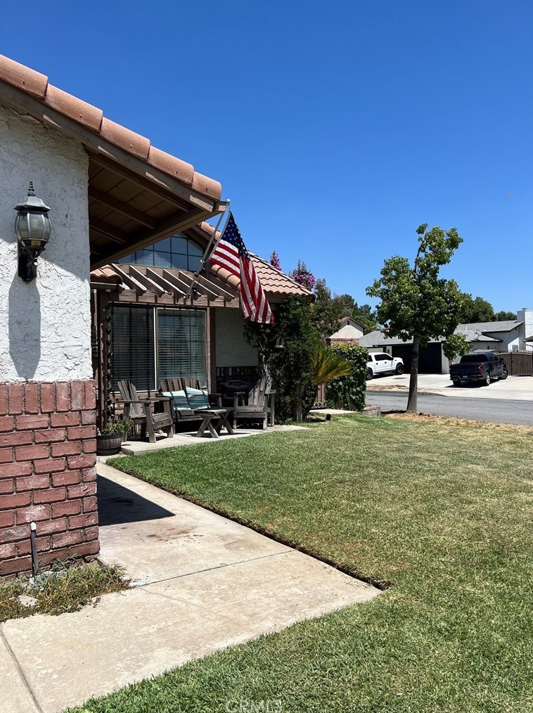 15760 Reed Dr, Fontana, CA 92336