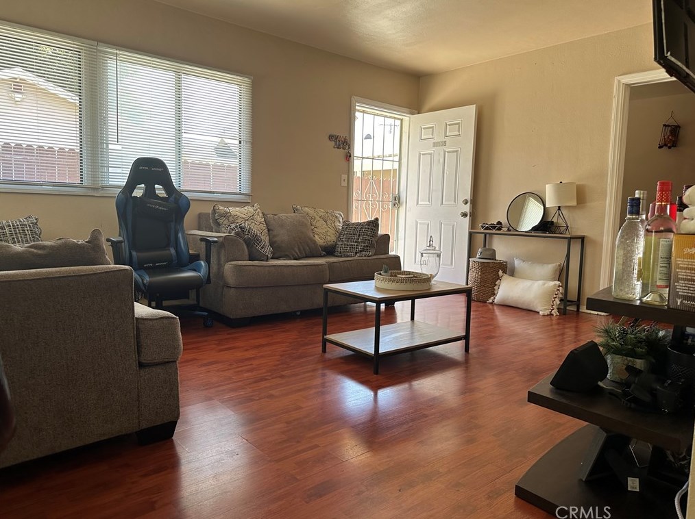 11533 Burke St, Santa Fe Springs, CA 90606