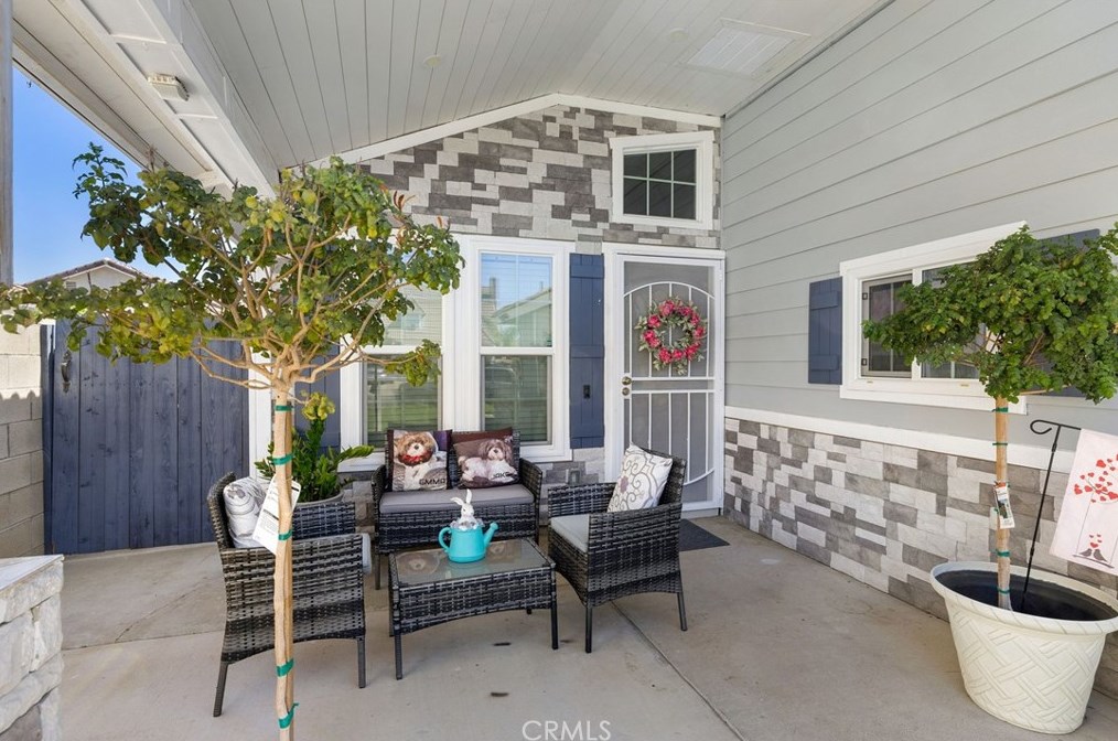 11959 Rancherias Dr, Fontana, CA 92337
