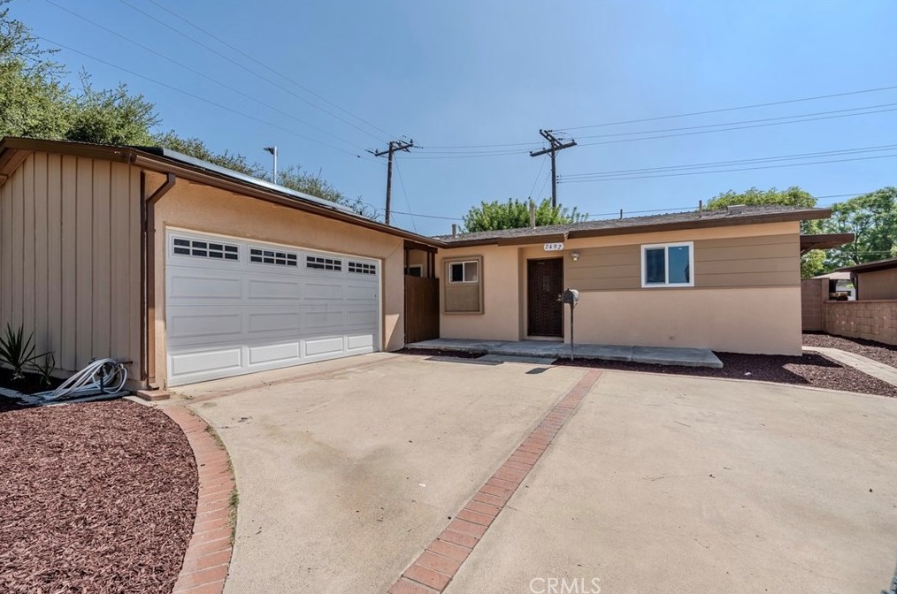 2492 Mariposa St, Pomona, CA 91767-2154
