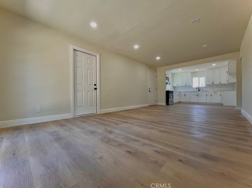 22462 Bay Ave, Moreno Valley CA  92553-8309 exterior