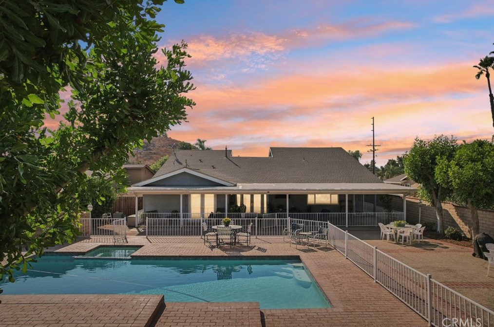 1371 Corona Ave, Norco, CA 92860-3004