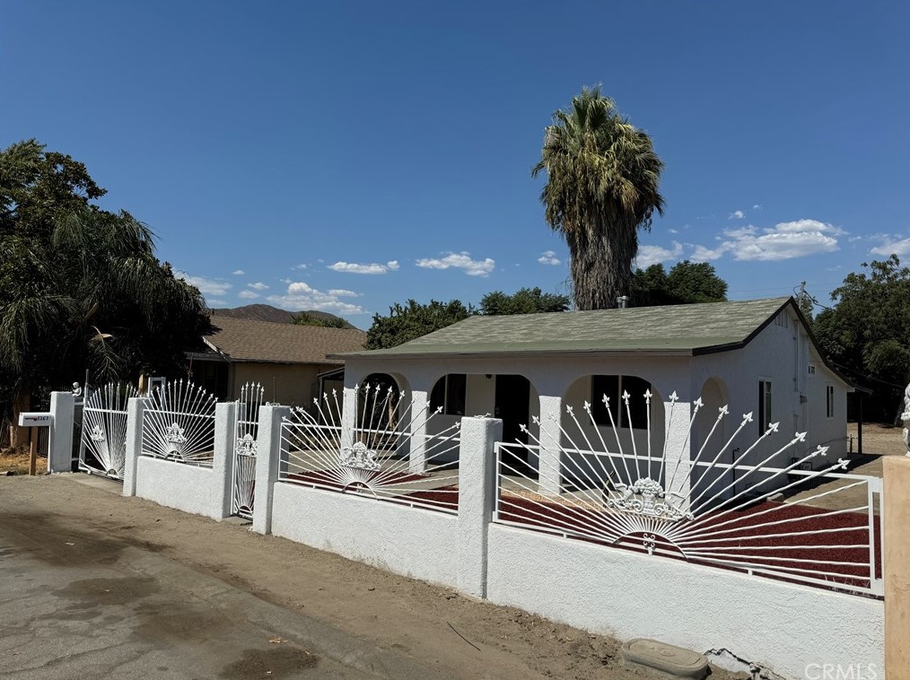 5263 35th St, Jurupa Valley, CA 92509