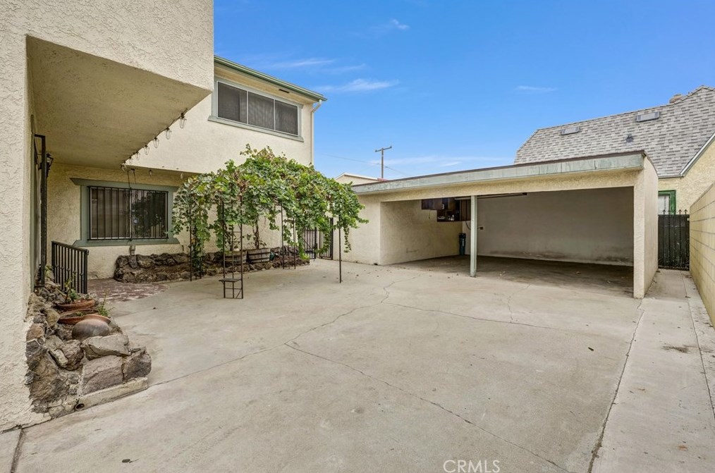 404 W Madison Ave, Montebello, CA 90640