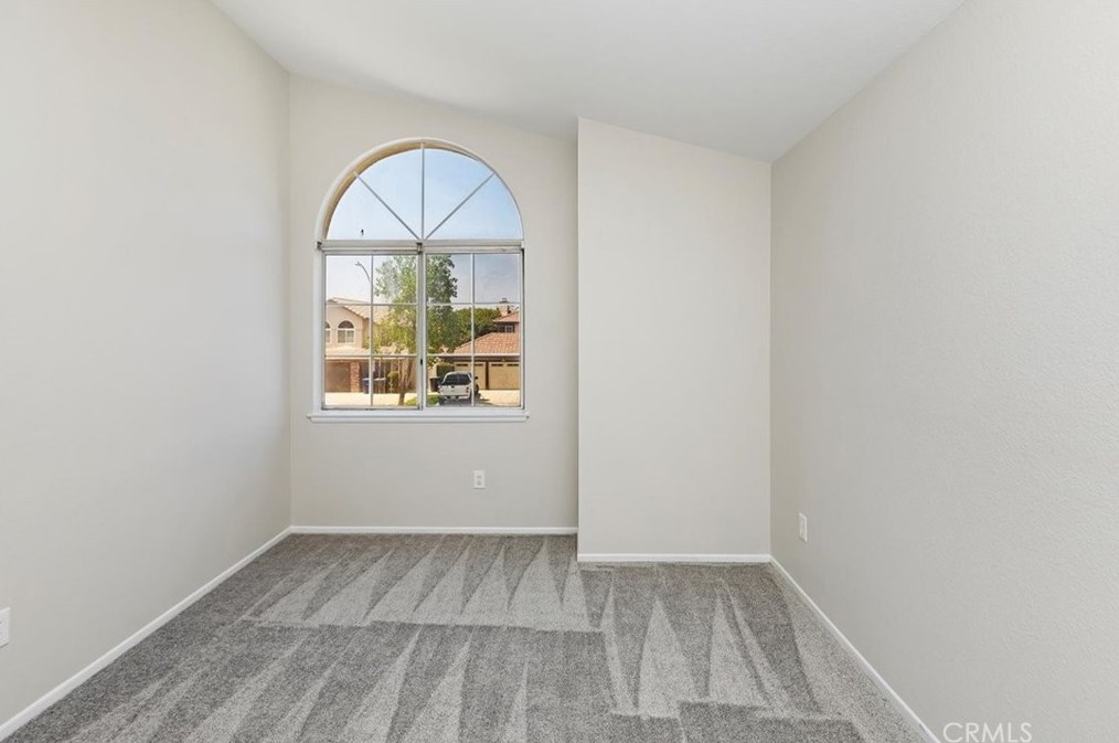 20443 Sugar Gum Rd, Riverside CA  92508-3005 exterior