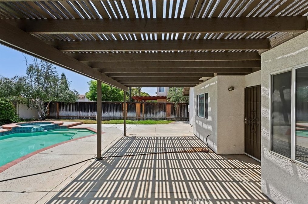 20443 Sugar Gum Rd, Riverside CA  92508-3005 exterior