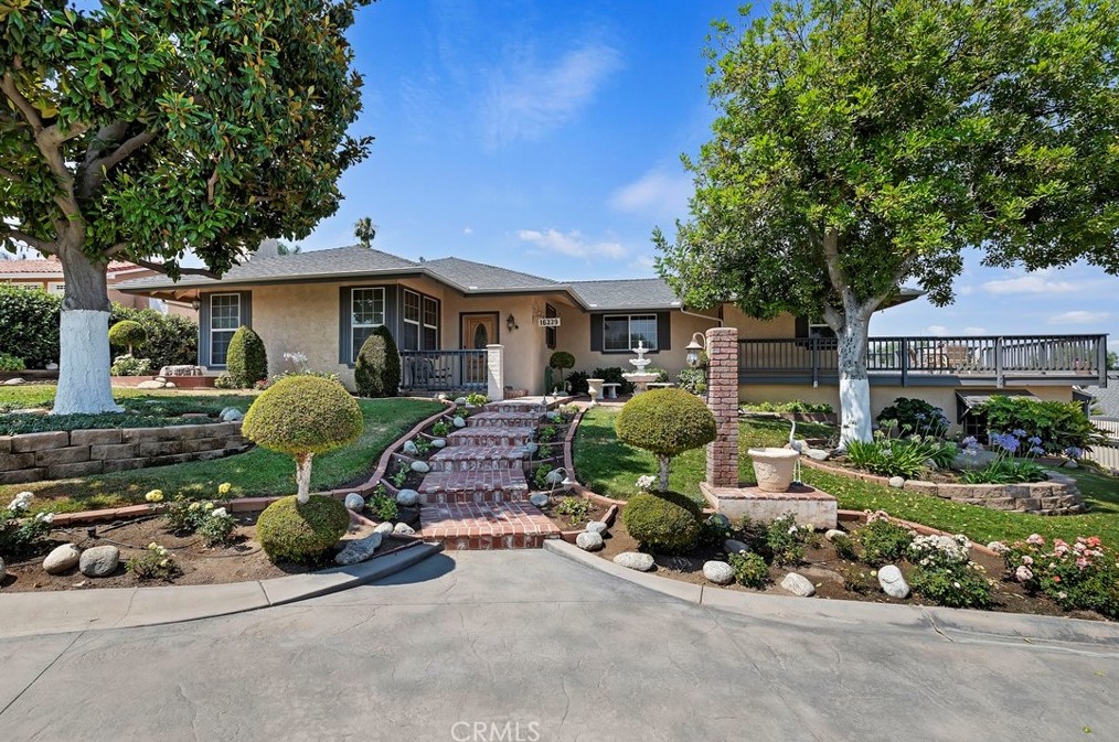 16229 Sunset Trl, Riverside CA  92506-5844 exterior