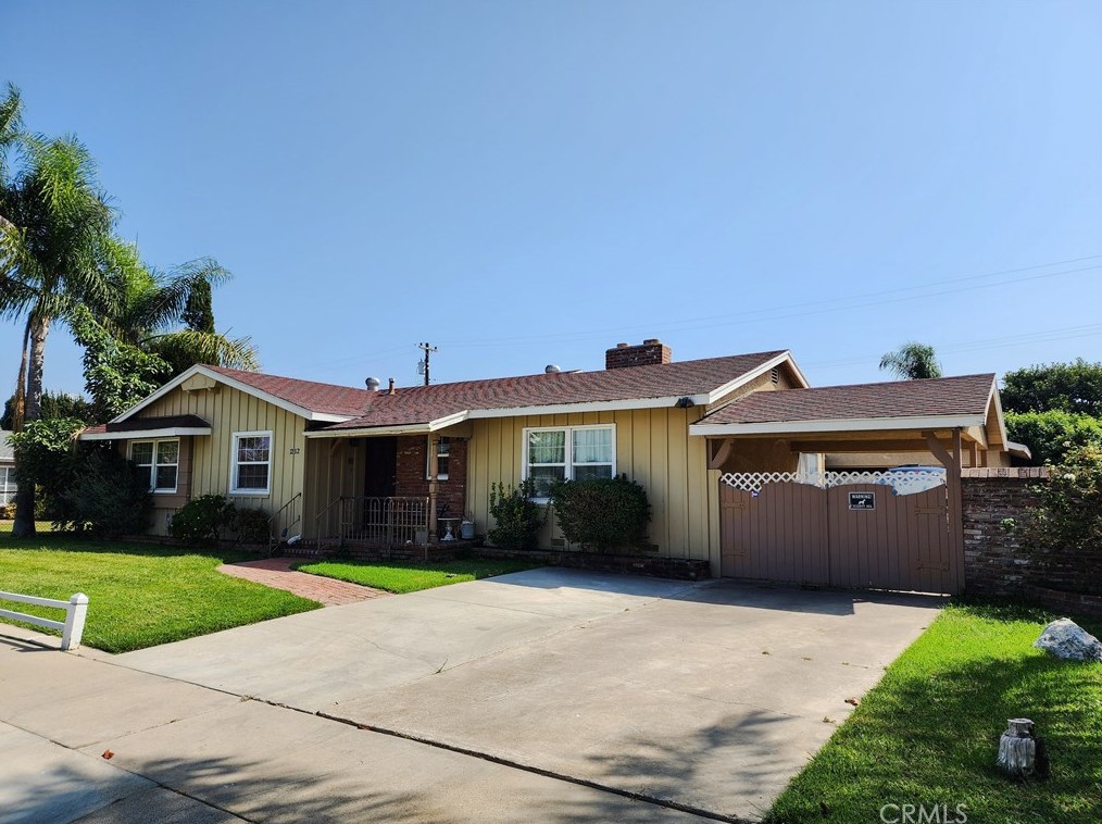 1212 E Haven Dr, Anaheim, CA 92805