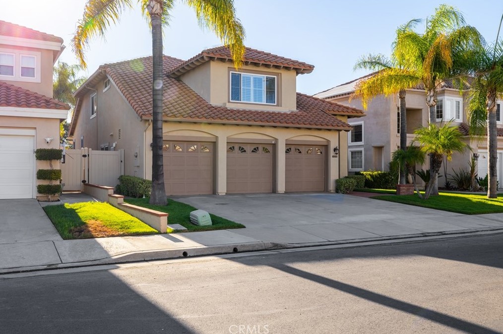 45417 Camino Monzon, Temecula CA  92592-1301 exterior