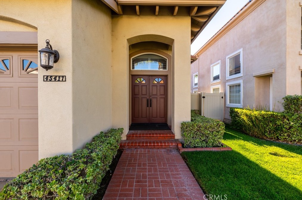 45417 Camino Monzon, Temecula CA  92592-1301 exterior