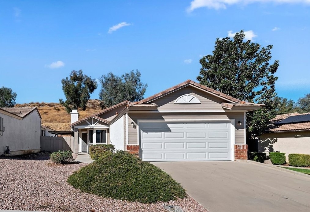 27841 Hillpointe Dr, Menifee, CA 92585