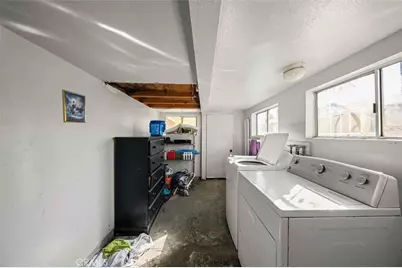 9279 Indiana Avenue, Riverside, CA 92503 - Photo 22