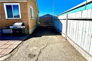 753 13th St, Imperial Beach, CA 91932 - Photo 20