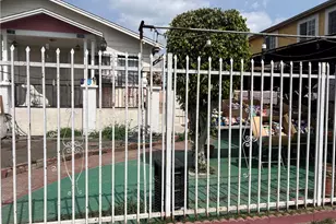 1105 E 113th St, Los Angeles, CA 90059 - Photo 2