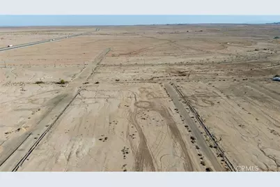 1713 Sky View Drive, Thermal, CA 92274 - Photo 4