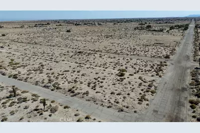 1383 Elmwood Avenue, Thermal, CA 92274 - Photo 2