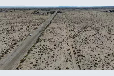 3071 Camino Drive, Thermal, CA 92274 - Photo 4