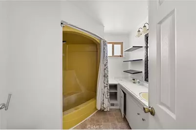 5595 Sycamore Street, Wrightwood, CA 92397 - Photo 16