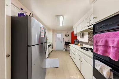 21322 Millpoint Avenue, Carson, CA 90745 - Photo 14