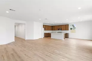 3920 Hudson Ln, Lake Elsinore, CA 92530 - Photo 4