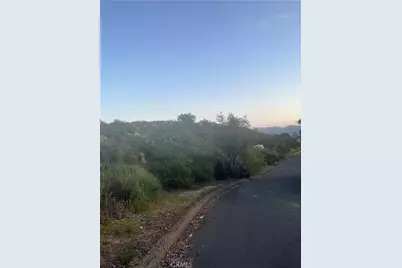 44810 La Mancha Road, Temecula, CA 92590 - Photo 10