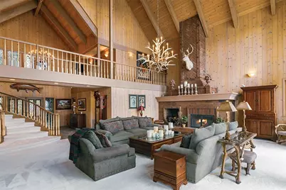 27990 Peninsula Drive, Lake Arrowhead, CA 92352 - Photo 10