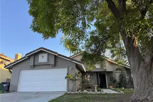 44063 Lately Cir, Hemet, CA 92544 - Photo 8