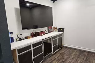 20530 Fox Den Rd, Wildomar, CA 92595 - Photo 10