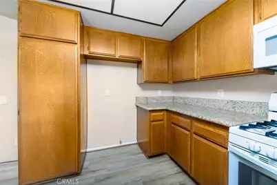 5305 Lilac Street, San Bernardino, CA 92407 - Photo 10