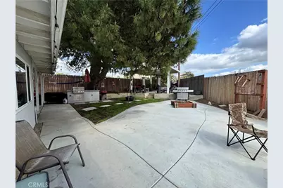 40451 Rome Beauty Way, Cherry Valley, CA 92223 - Photo 10