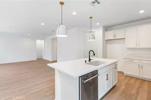 4085 Hudson Ln, Lake Elsinore, CA 92530 - Photo 10