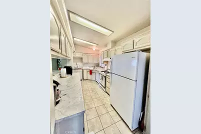 9391 California Avenue #97, Riverside, CA 92503 - Photo 12