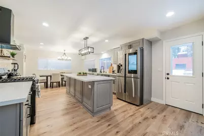 707 Rocky, Crestline, CA 92325 - Photo 6