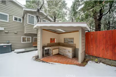 707 Rocky, Crestline, CA 92325 - Photo 44