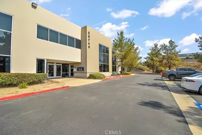 38740 Sky Canyon Drive, Murrieta, CA 92563 - Photo 20