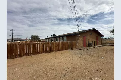 11895 White Avenue, Adelanto, CA 92301 - Photo 10