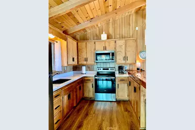 33010 Juniper Lane, Green Valley Lake, CA 92341 - Photo 20