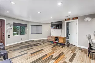 27491 Oakwood Dr, Lake Arrowhead, CA 92352 - Photo 8