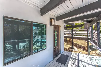 27491 Oakwood Drive, Lake Arrowhead, CA 92352 - Photo 6