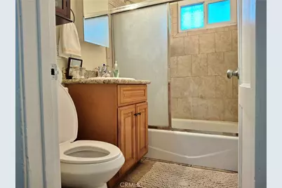 1346 W Century Boulevard, Los Angeles, CA 90044 - Photo 16