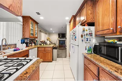 951 Park Avenue, Calimesa, CA 92320 - Photo 10