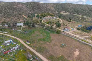 23850 Estelle Mountain Rd, Perris, CA 92570 - Photo 12