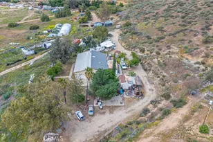 23850 Estelle Mountain Rd, Perris, CA 92570 - Photo 14