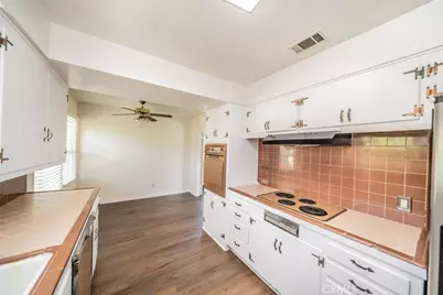 1032 N Sycamore Avenue, Rialto, CA 92376 - Photo 18