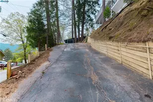 356 Wylerhorn Dr, Crestline, CA 92325 - Photo 6