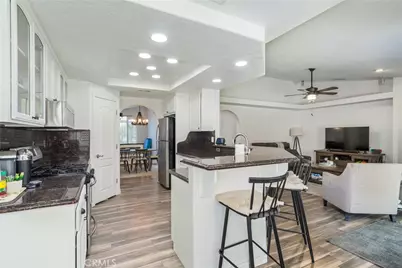 16501 Menahka Road, Apple Valley, CA 92307 - Photo 8