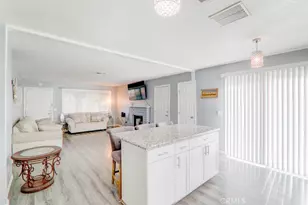 17152 Schollview Ave, Palmdale, CA 93591 - Photo 12