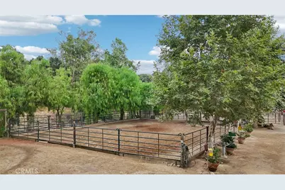 1951 Scarborough Lane, San Dimas, CA 91773 - Photo 46